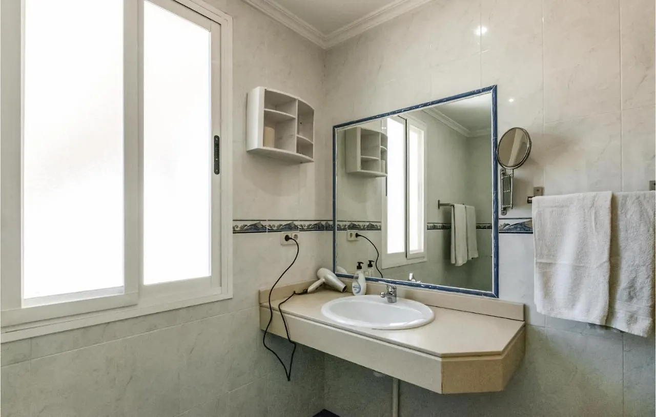 Gorgeous Apartment In Puente De Genave With Sauna